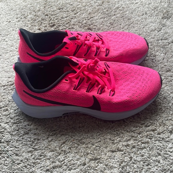 Nike Shoes - Nike Women's Air Zoom Pegasus 36 Running Shoes